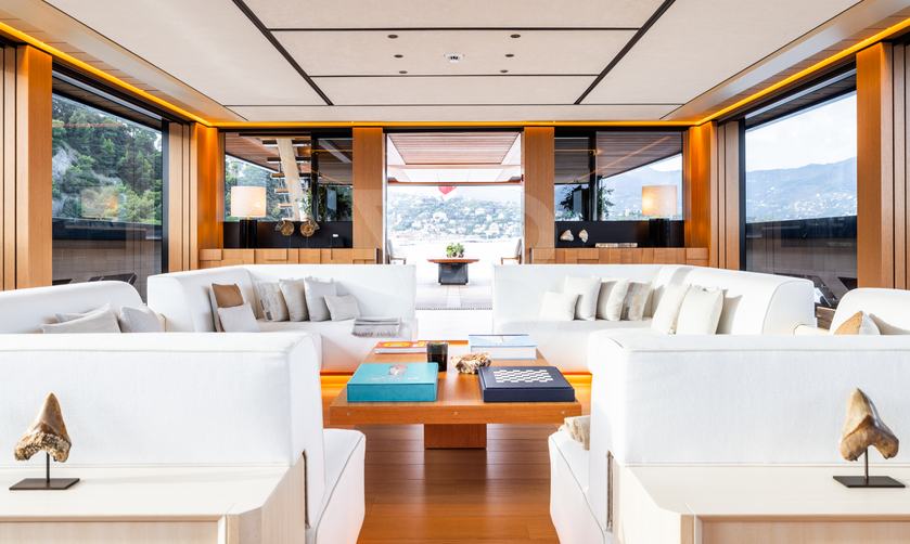 San yacht interior 81