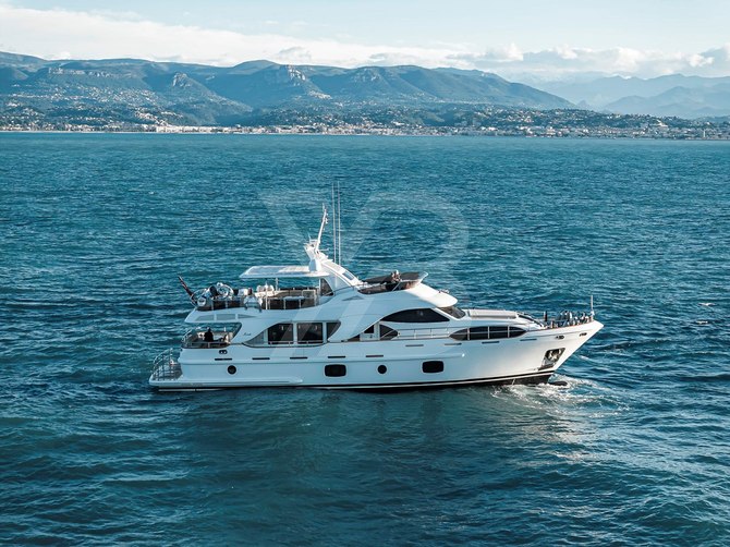 Rose of Kingston II yacht exterior 2