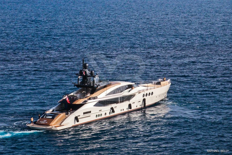 Lady M yacht exterior 14