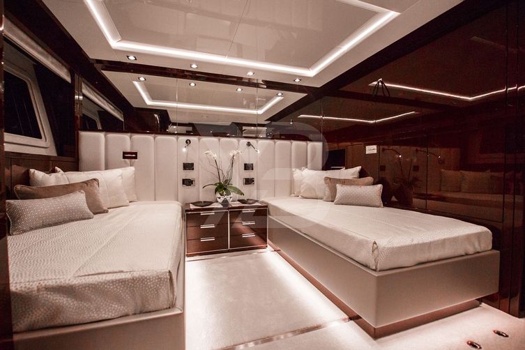 Aqua Libra yacht interior 16