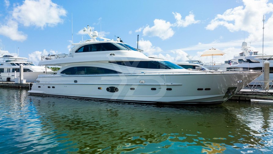 Stillwater yacht exterior 3