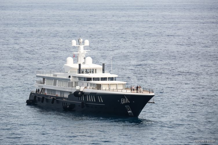 Air yacht exterior 19