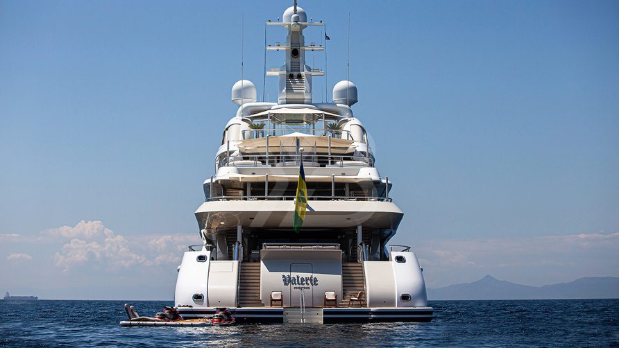 Meridian A yacht exterior 6