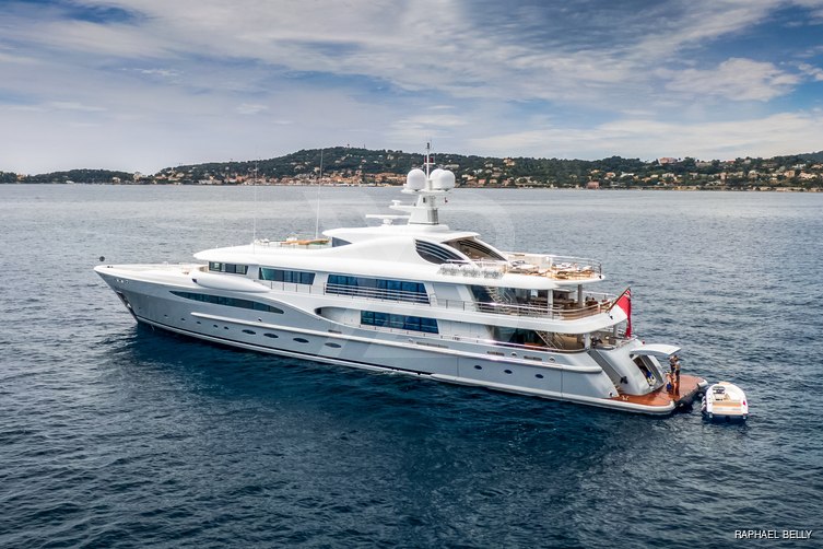 Ventum Maris yacht exterior 13