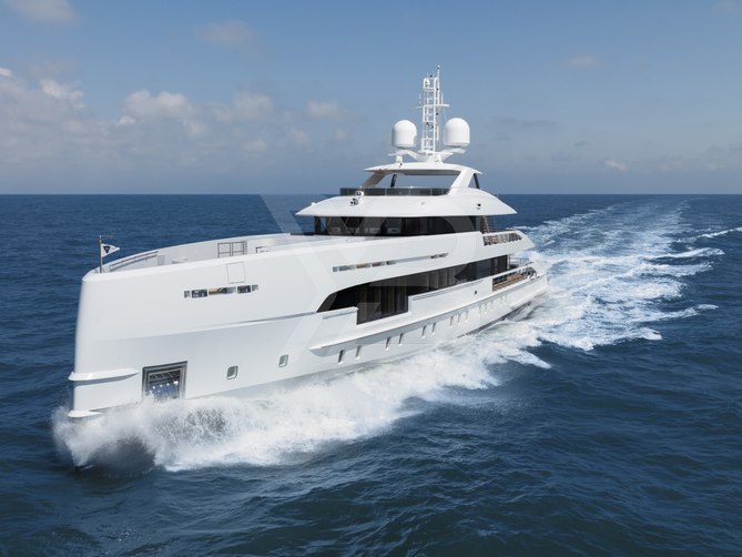 Ela yacht exterior 3