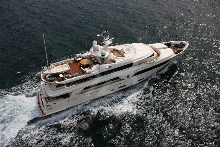 O'Lion yacht exterior 5