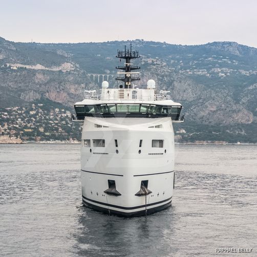 Wingman yacht exterior 4