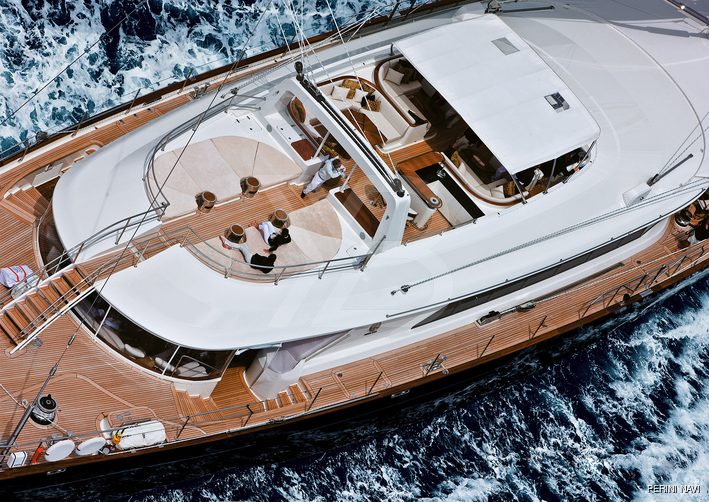 Bayesian yacht exterior 9