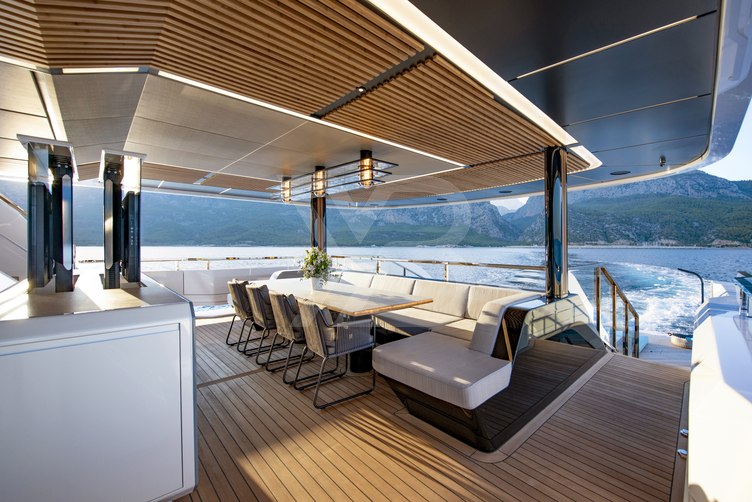 Al Waab yacht exterior 5