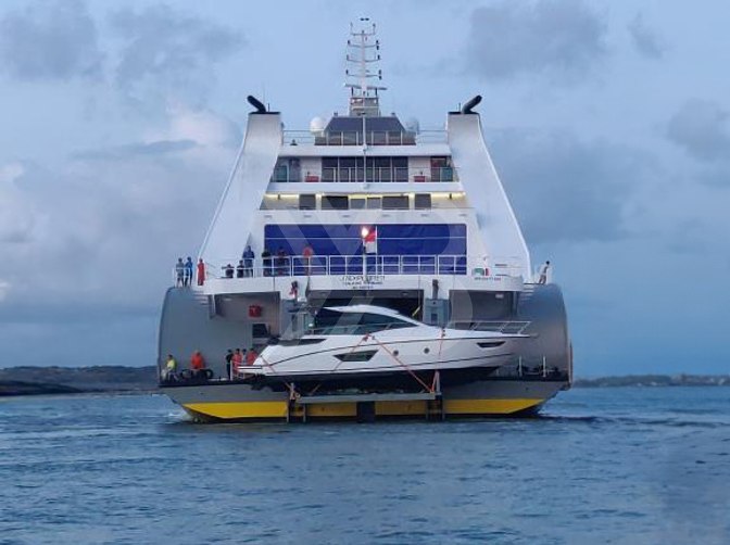 J7 Explorer yacht exterior 6