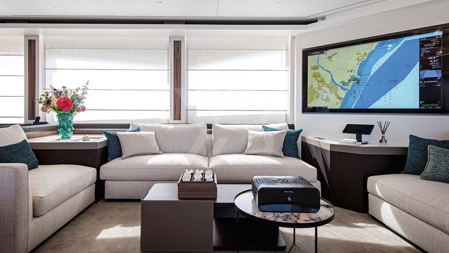 Special One yacht interior 7