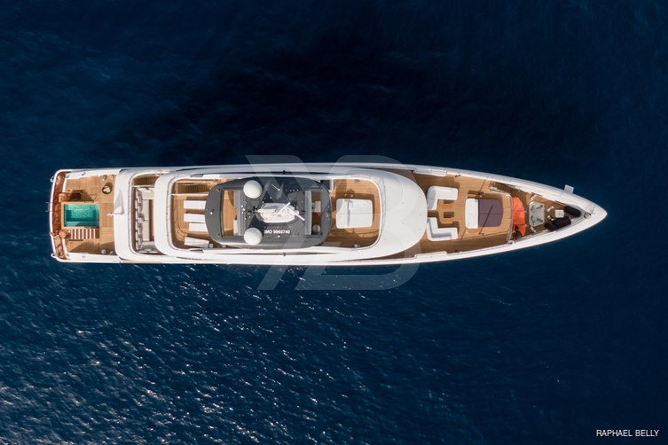 Birubi yacht exterior 6