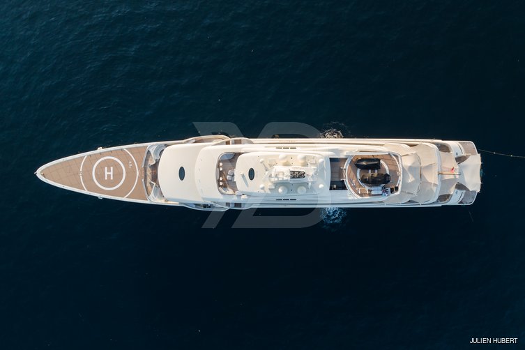 Alaiya yacht exterior 47