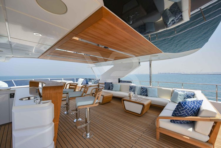 Rocket ONE yacht exterior 10