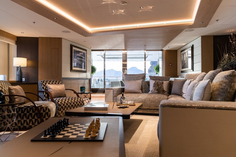 Artisan yacht interior 91