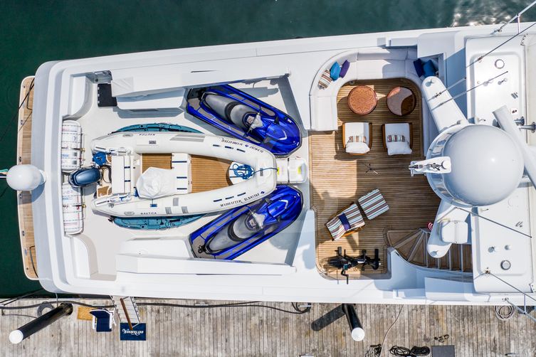 Probability yacht interior 5