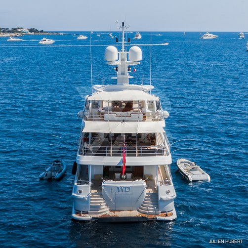 Were Dreams yacht exterior 6