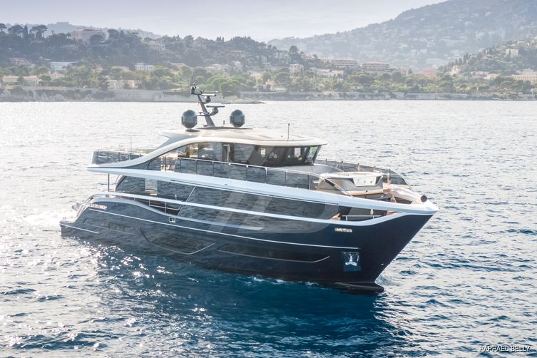 St Catherine yacht exterior 4