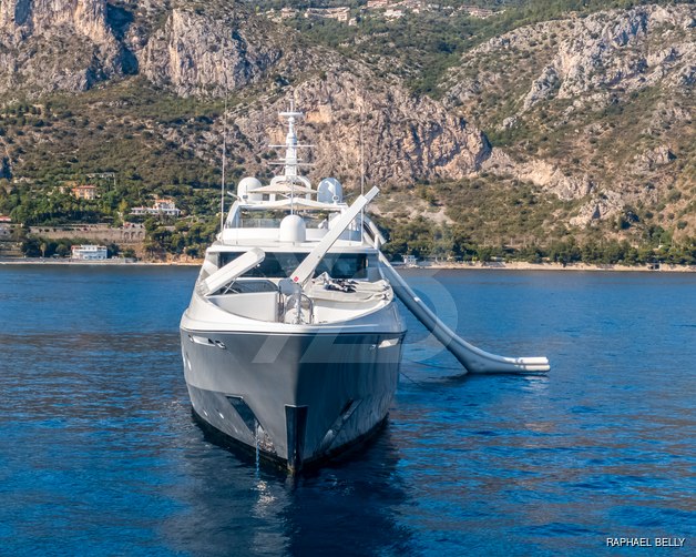 Turquoise yacht exterior 12