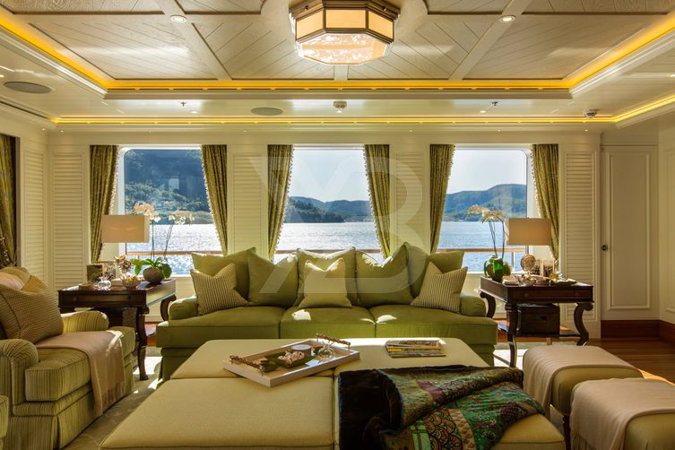 Sea Owl yacht interior 8