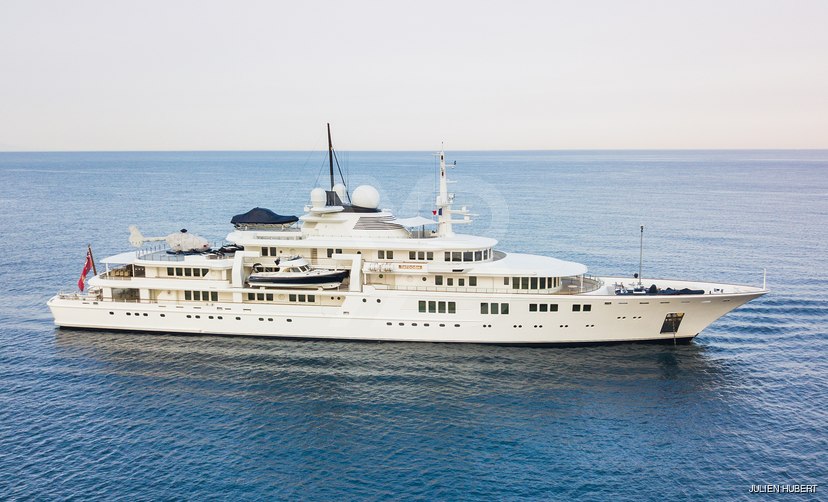 Tatoosh yacht exterior 2