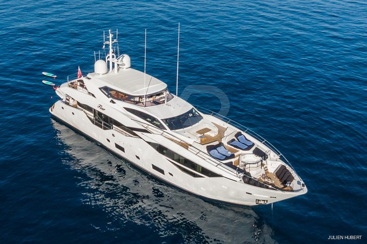 Fleur yacht exterior 7
