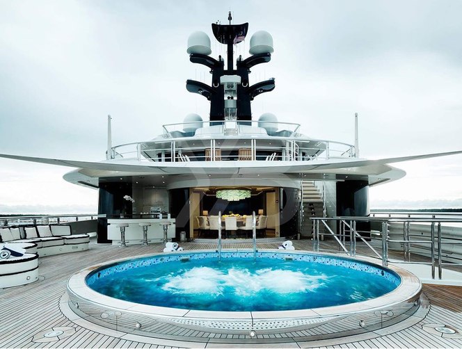 Tranquility yacht exterior 3