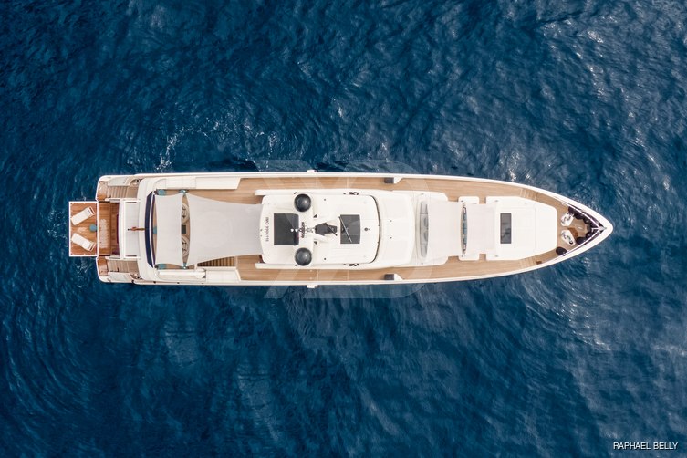 Katana yacht exterior 5