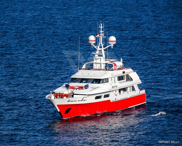 Lady Ann Magee yacht exterior 5