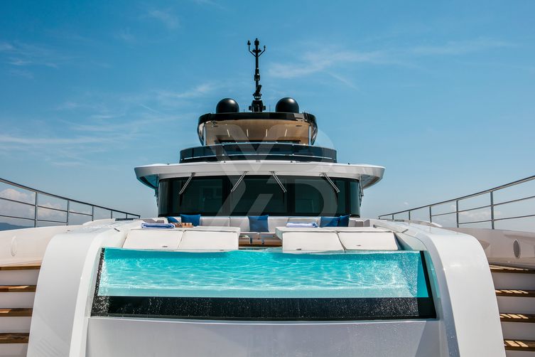 Neverland yacht exterior 3