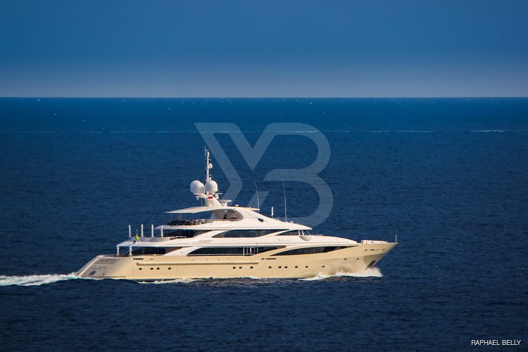 Kolaha yacht exterior 18