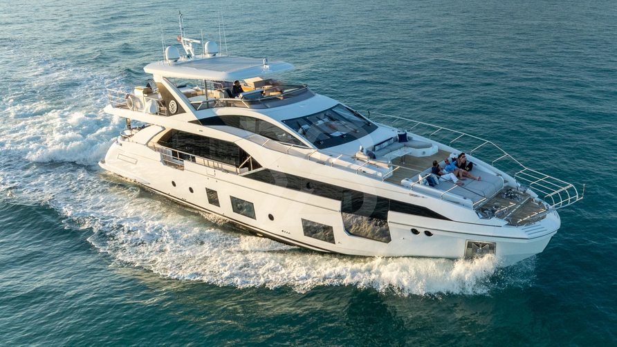 Captain Morgan II yacht exterior 3