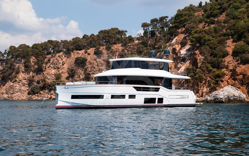 Galene IV yacht exterior 7