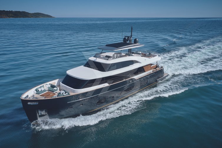 Jakat yacht exterior 52