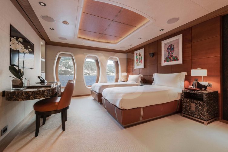 Sunrays yacht interior 16