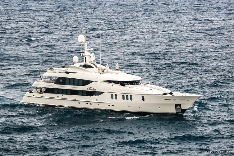 Rahil yacht exterior 4