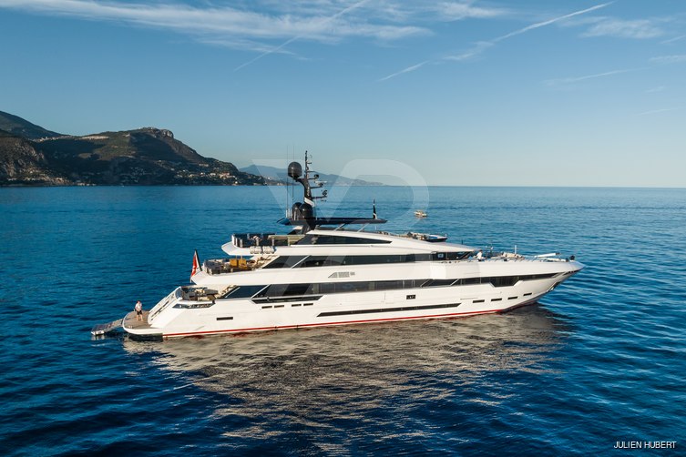 Parillion yacht exterior 14