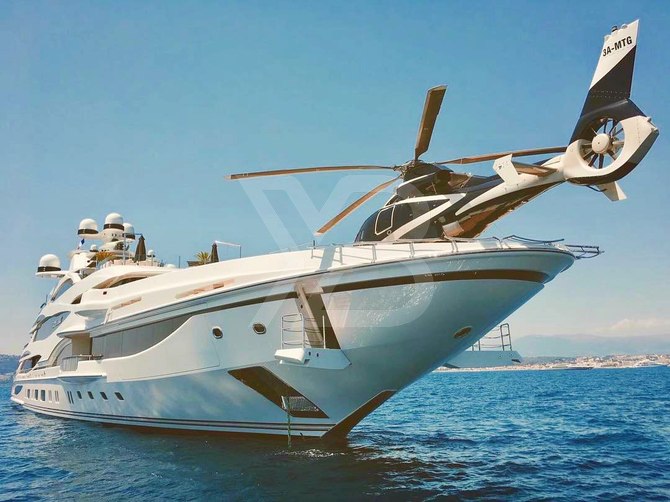 Lionheart yacht exterior 7