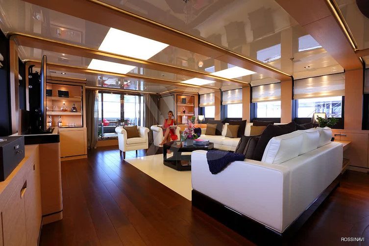 2 Ladies yacht interior 7