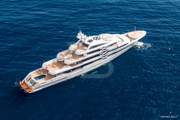 Project X yacht exterior 2