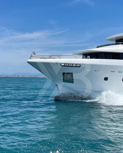 Oceanic Grand yacht exterior 3