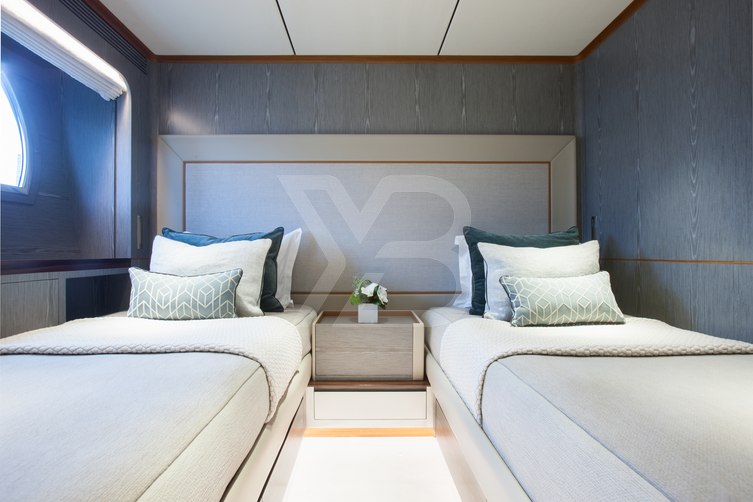 Wild Duck yacht interior 24