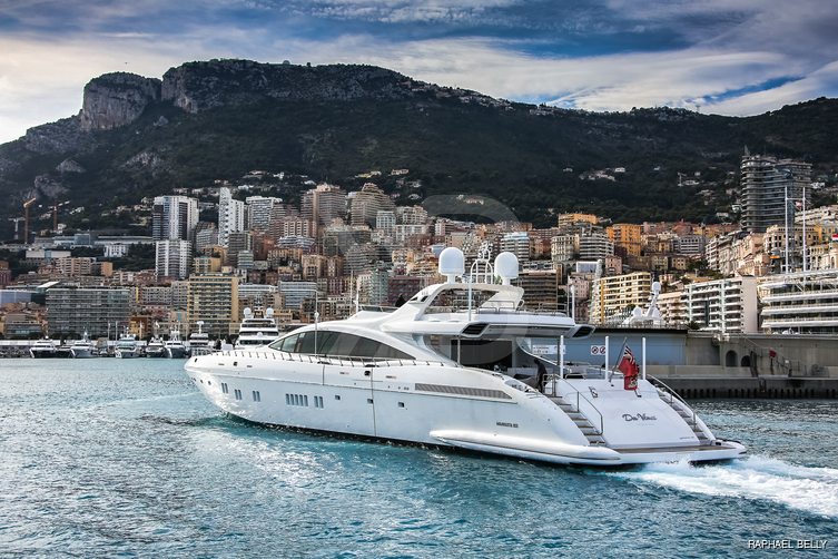 Da Vinci yacht exterior 4