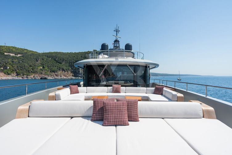 Martha yacht exterior 3