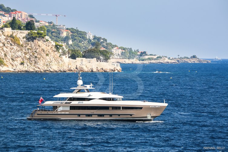 Ares yacht exterior 8