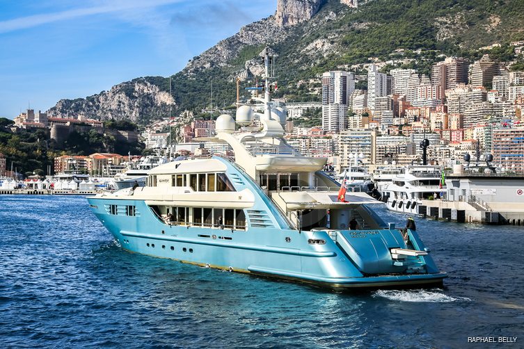 Aquamarina yacht exterior 6