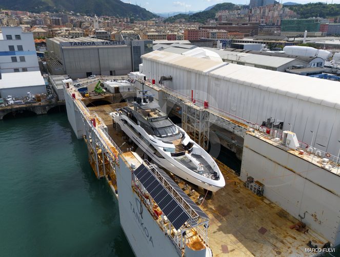 Loewe yacht exterior 8