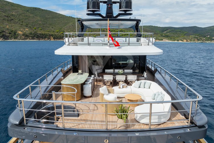 M yacht exterior 4