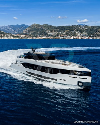 Angiola yacht exterior 9