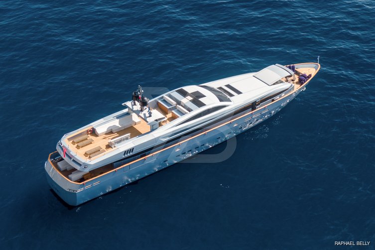 Queen Blue yacht exterior 5
